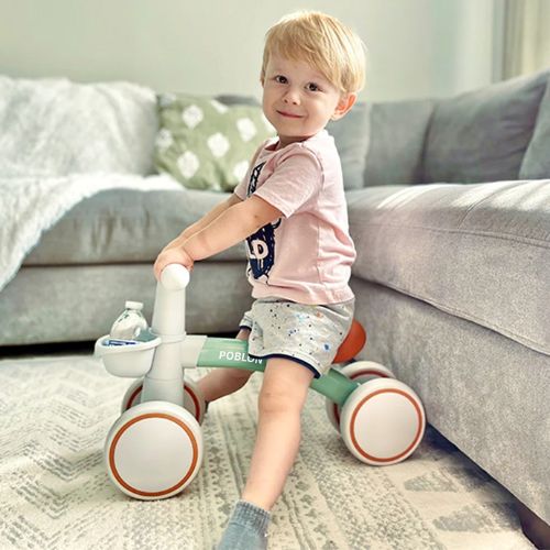 Draisienne-enfant-intérieur