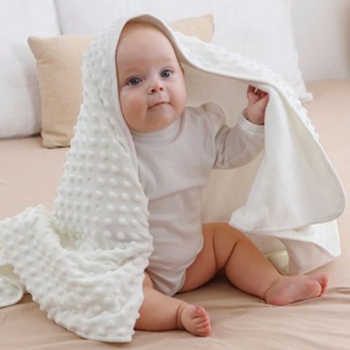 Lange-bebe-blanc-sortie