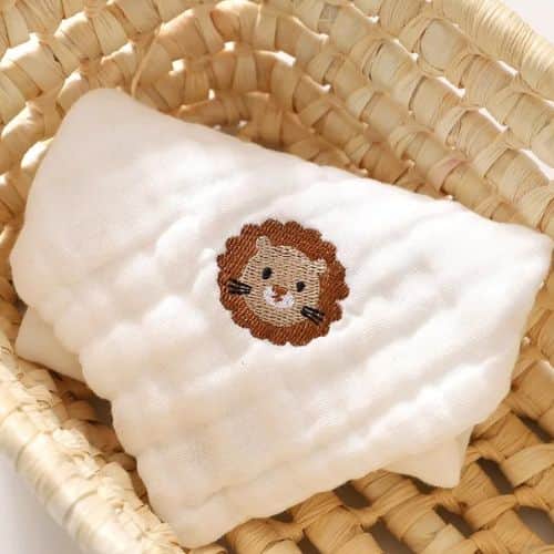 Lingettes-bebe-lavables-lion