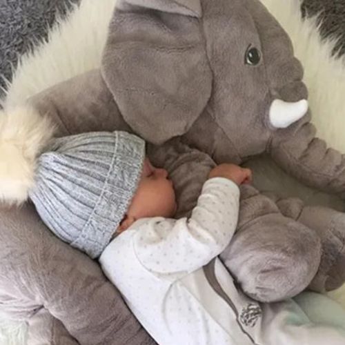 Peluche-elephant-doux