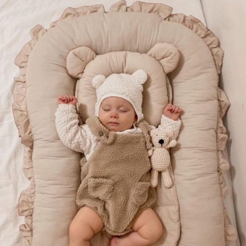 Reducteur de lit bebe doux