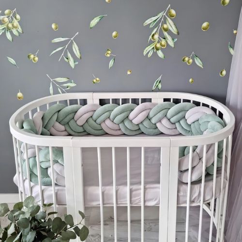 Tresse-de-lit-bébé-décoration