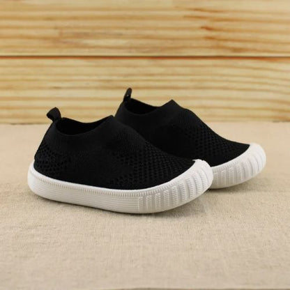 Basket-bébé-noire