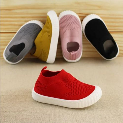 Chaussure-bébé-maille