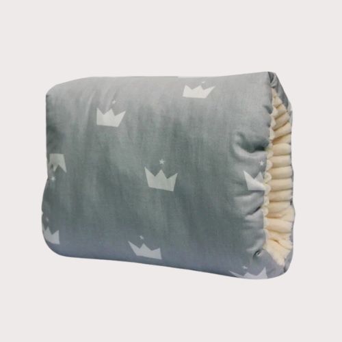 Coussin-d'allaitement-gris-couronne