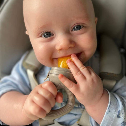 Gnignoteuse bebe fraise