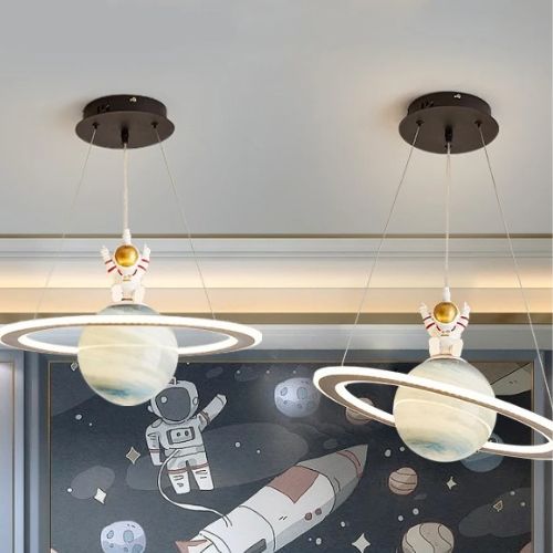 Luminaire-enfant-saturne-hauteur