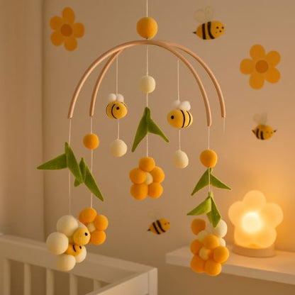 Mobile-bebe-fleur-abeille