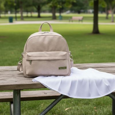 Sac a langer a dos beige